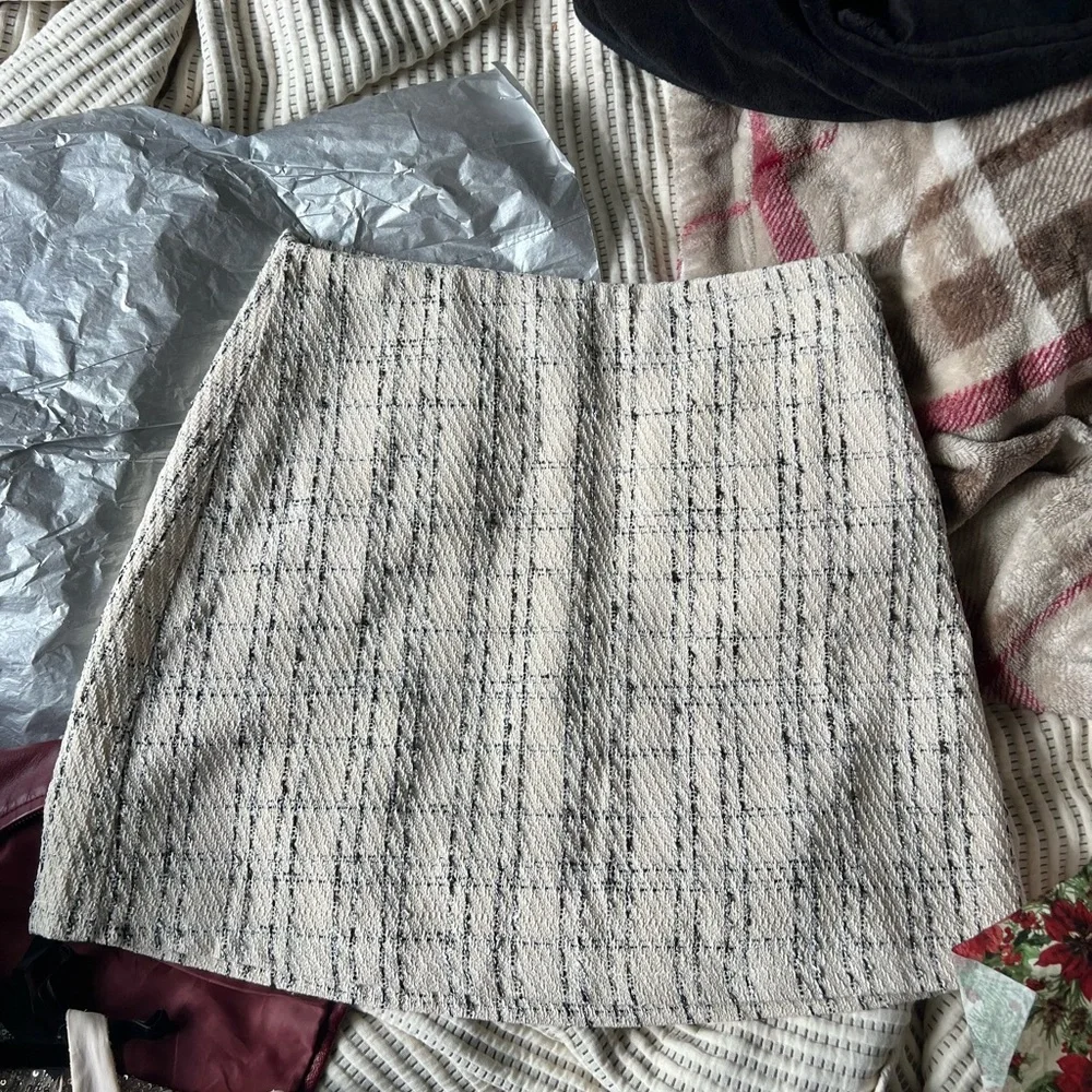 Princess Polly Plaid Skirt - Picture 2 of 4